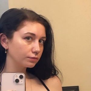 Meet your Posher, Marissa